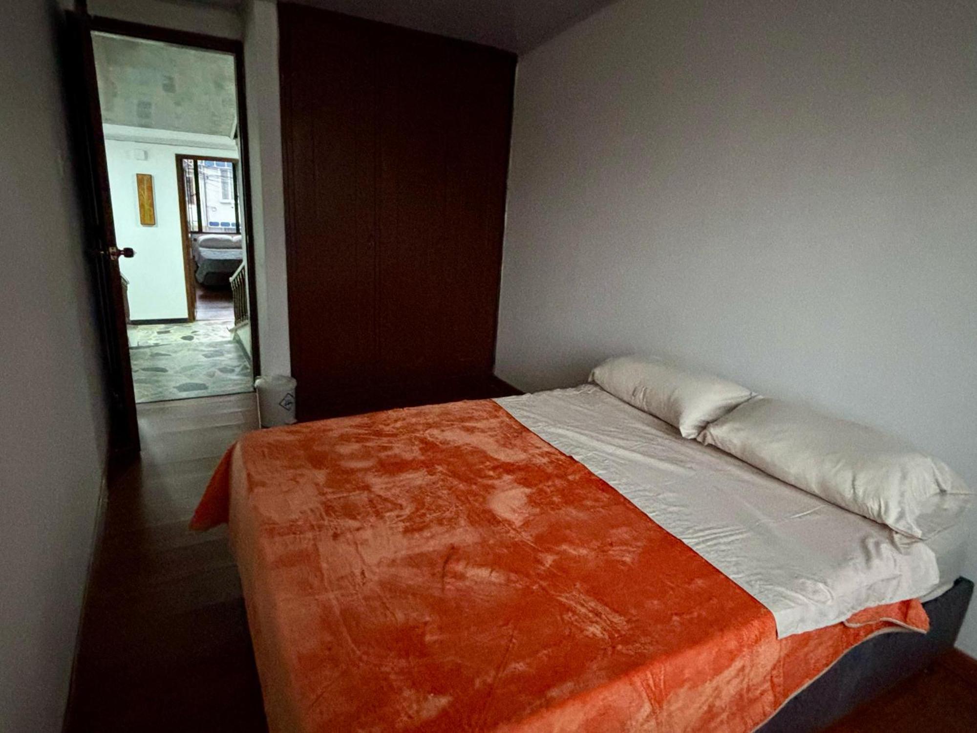 Kuyay Yachi Pensión Bogotá
