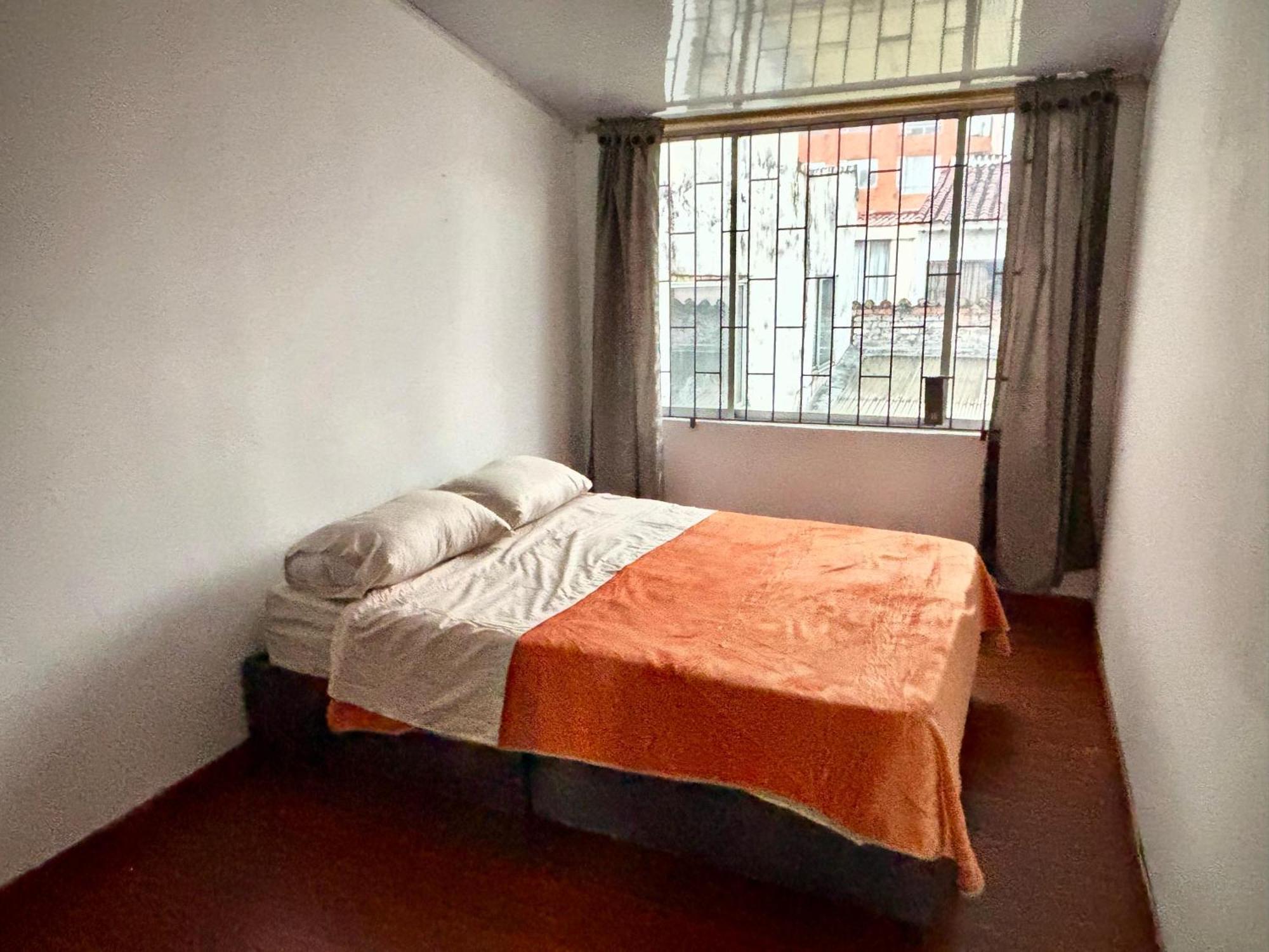 Kuyay Yachi * Bogotá